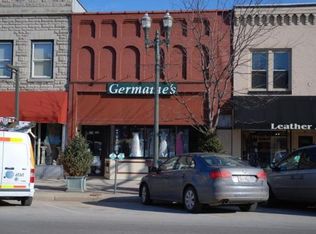 719 W Main St, Lake Geneva, WI 53147