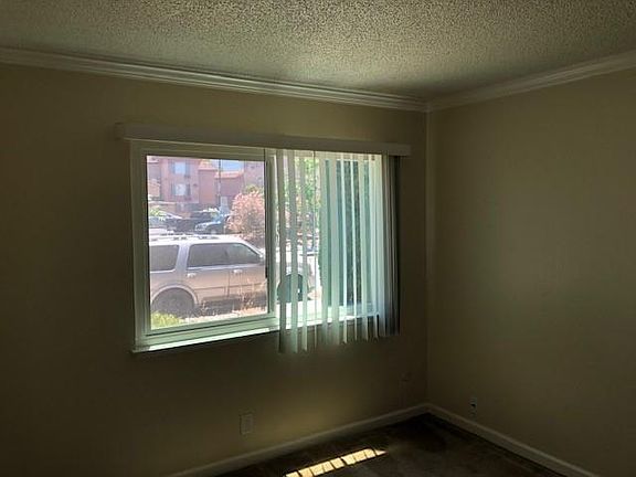 5th image of 1641 Merrill Dr #A