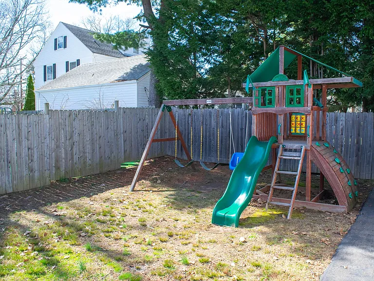 1768 Ella T Grasso Blvd — Photo 28