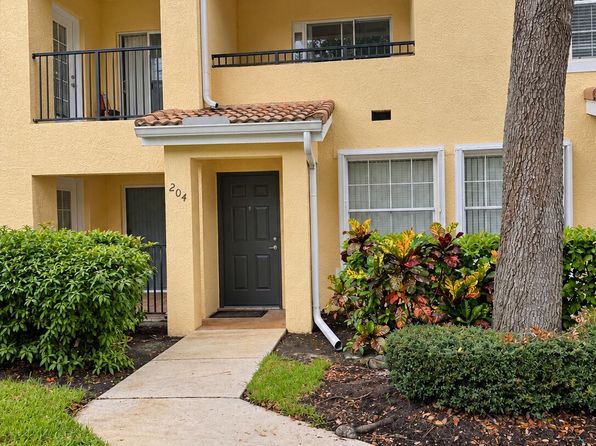 110 SW Peacock Blvd APT 6-204