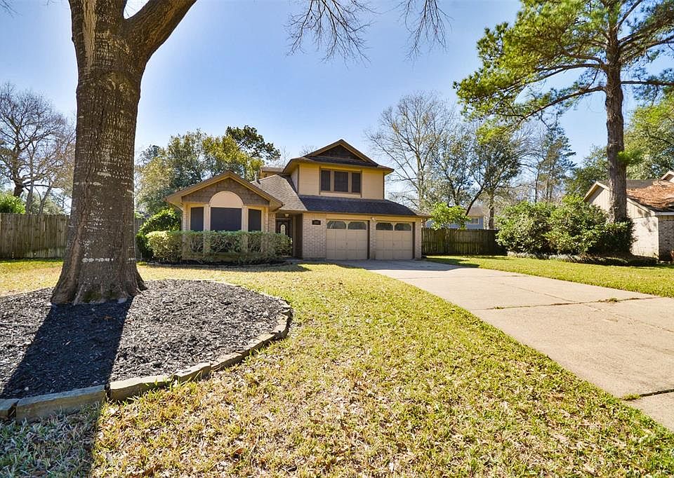 1st image of 2822 Twin Knolls Dr
