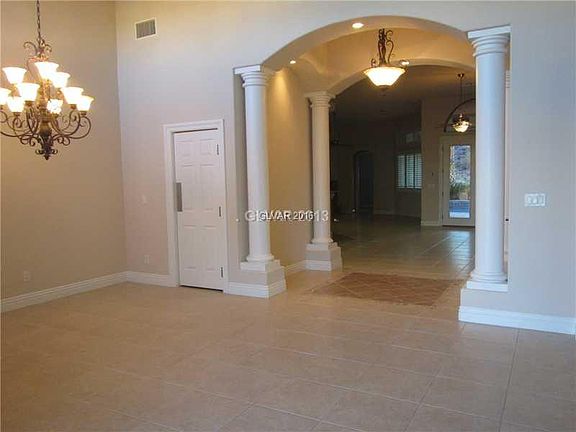 3rd image of 2037 Sinfonia Ave #0
