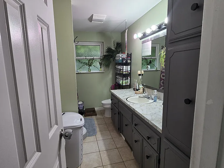 3629 Surrey Dr NE — Photo 19