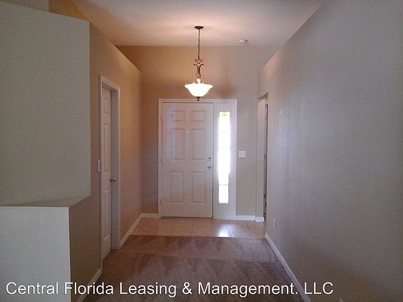 3rd image of 534 Delancey Dr
