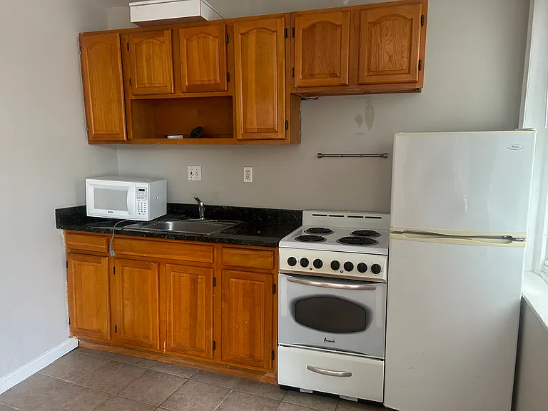 3416 Spring Garden St #A21 — Photo 7