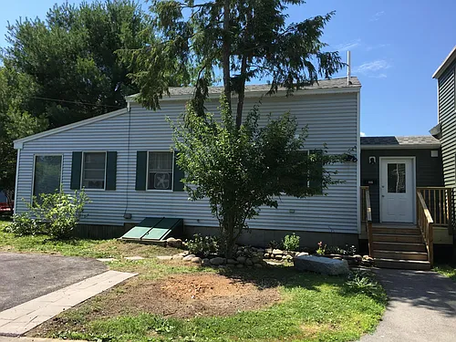 44 Hough St #A Photo 1