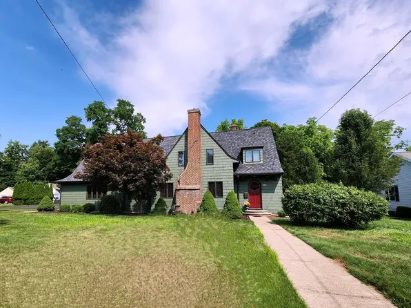966 W Church St, Elmira, NY 14905