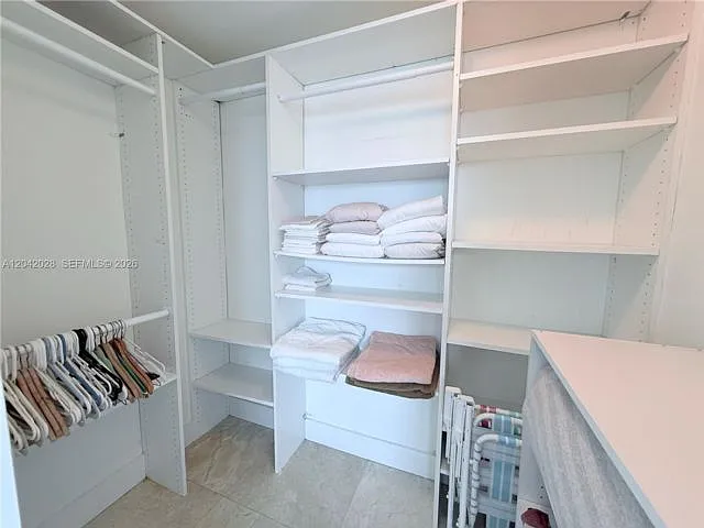 92 SW 3rd St #4311 — Photo 12