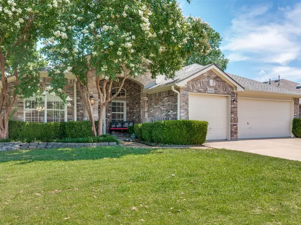 1630 Ash Ln, Corinth, TX 76210