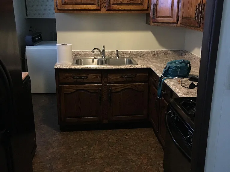 109 Chadborne Ct — Photo 6