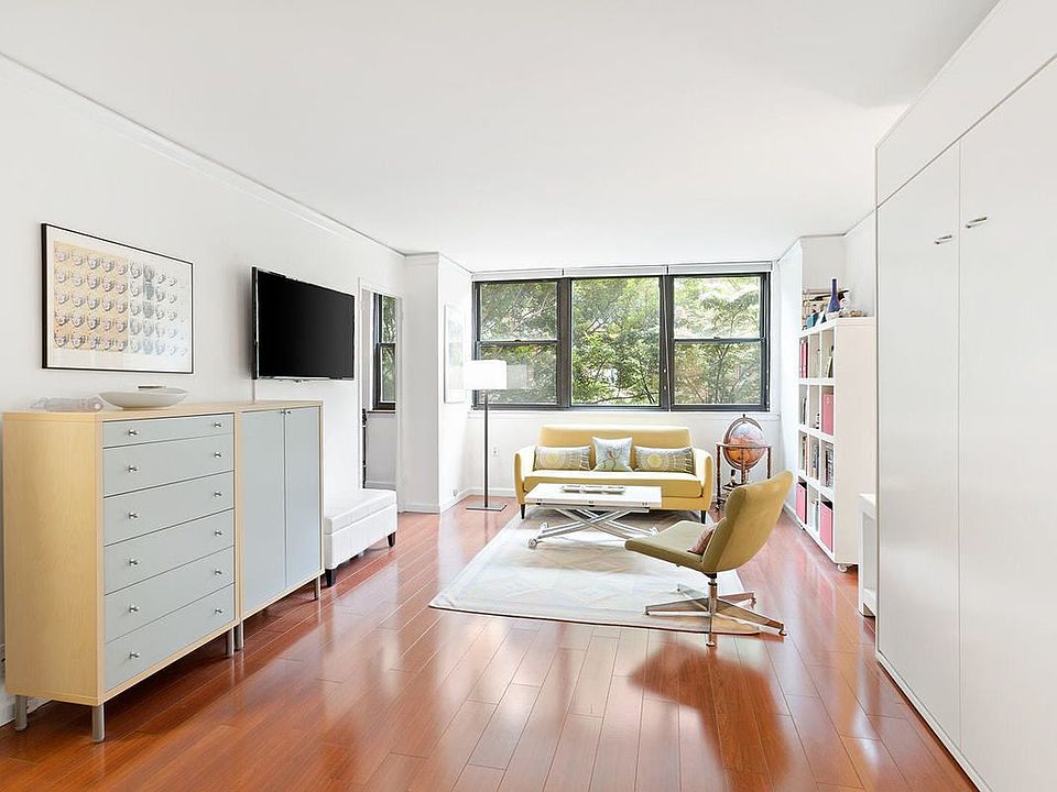 1st image of 225 E 36th St APT 2L