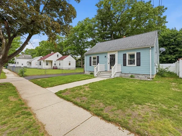 154 Russell St, Springfield, MA 01104