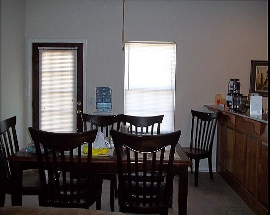 4th image of 3605 SW Deerfield Blvd #1