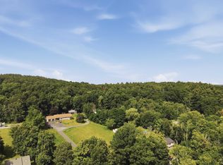 72 Windham Rd, Hudson, NH 03051