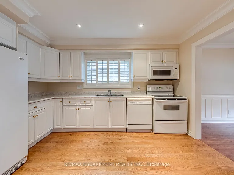 1236 Grange Rd — Photo 15