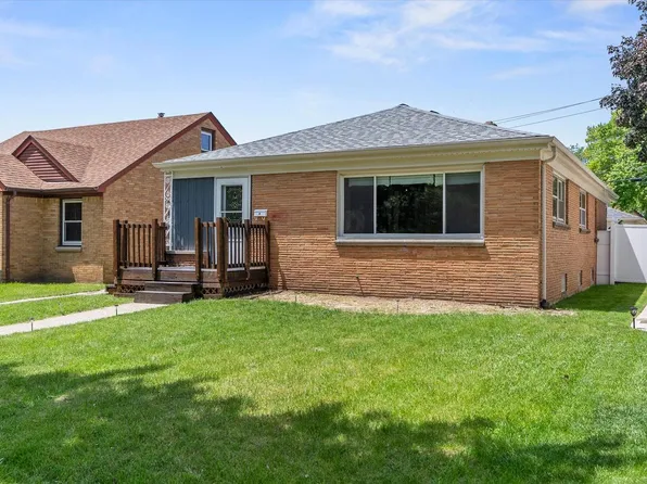 3935 North 64th STREET, Milwaukee, WI 53216