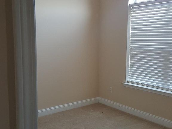 5th image of 4975 Kona Court #2