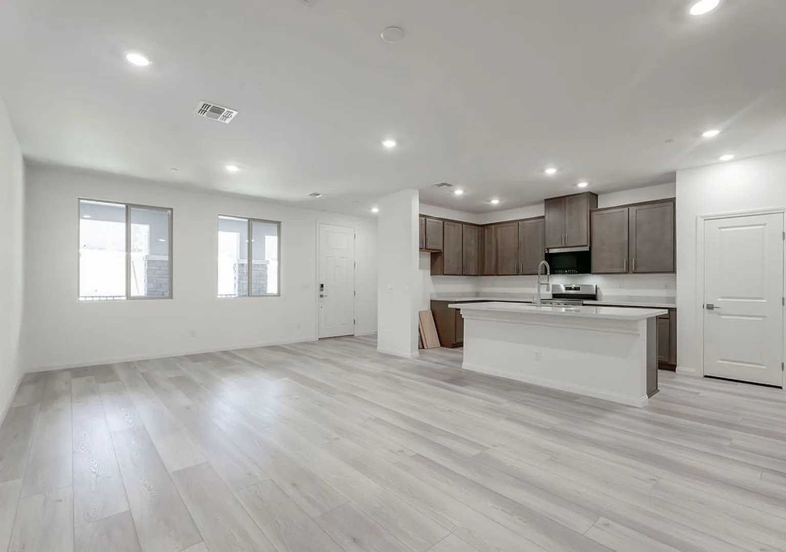 91 Cinder Cone Lane, Las Vegas, NV 89138 — Photo 4