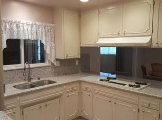 19730 Halsted St, Chatsworth, CA 91311