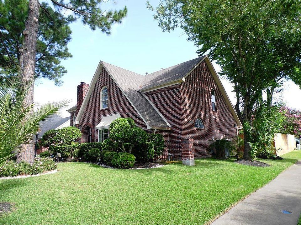 1st image of 15002 Rock Knoll Dr