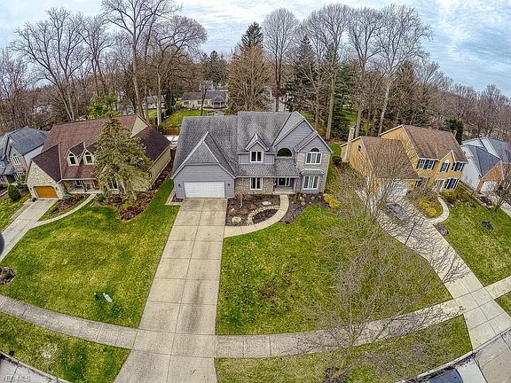 2nd image of 5550 Pheasants Walk Dr