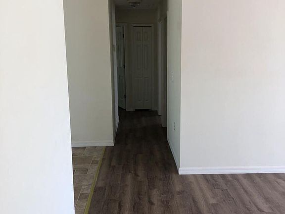 4th image of 830 Chestnut Ave