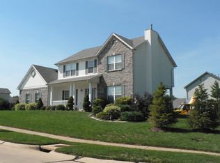 1103 Whispering Pines Dr, Dardenne Prairie, MO 63368