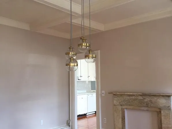 344 Pleasant St Floor 2, Rumford, RI 02916