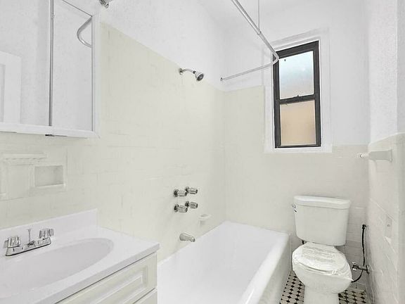 5th image of 8346 118th St APT 1L