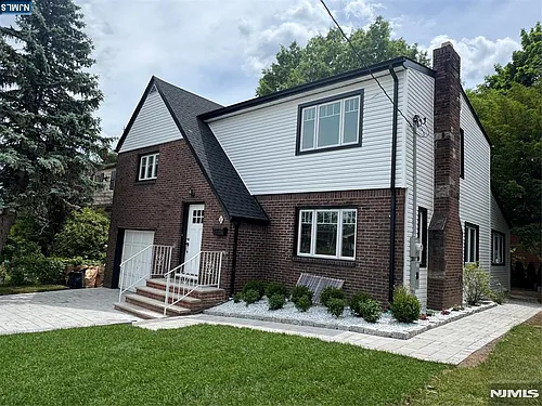 8 Dohrman Ave Photo 1