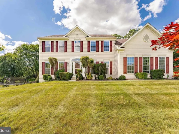 205 Sussex Rd, West Chester, PA 19380