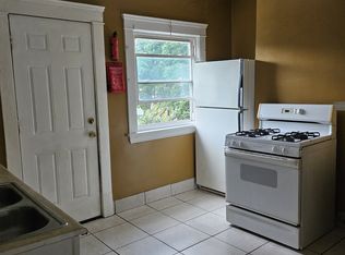 15819 Huntmere Ave #UP, Cleveland, OH 44110