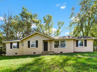 604 Mayflower St, Clarksville, TN 37042