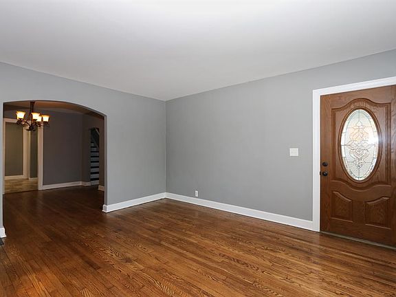 3rd image of 2926 Cortelyou Pl