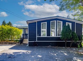 24222 54th Ave W UNIT 27, Mountlake Terrace, WA 98043