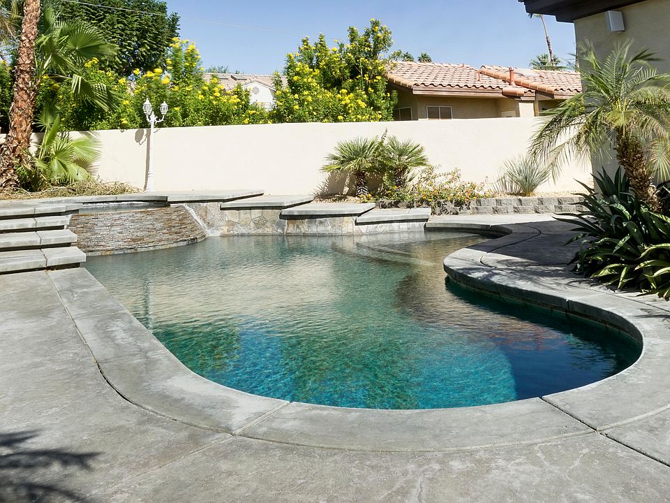 2nd image of 79920 Nassau Pl