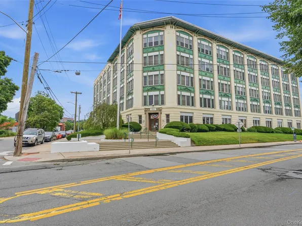 1 Landmark Square #405, Port Chester, NY 10573