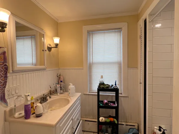 (undisclosed Address), Somerville, MA 02144