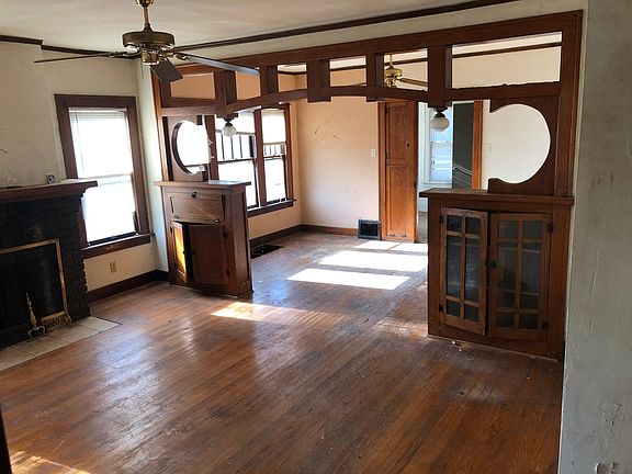 3rd image of 1664 Buena Vista Cir