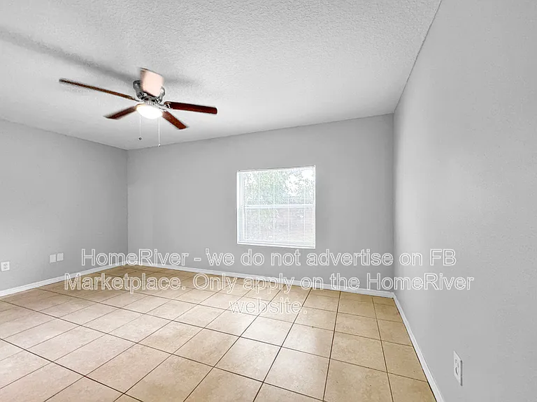 2213 E Emma St — Photo 13