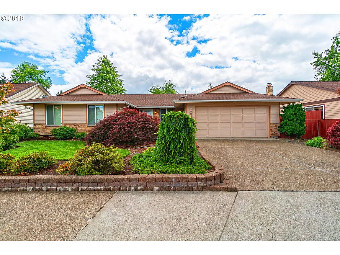 17248 SW Barcelona Way photo 1