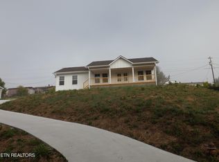 328 Wilson Hurst St, Tazewell, TN 37879