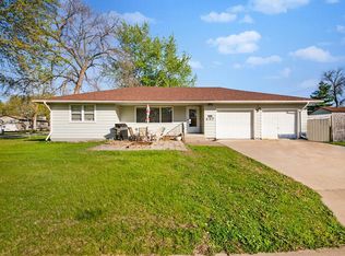 457 Walnut St, Prescott, WI 54021