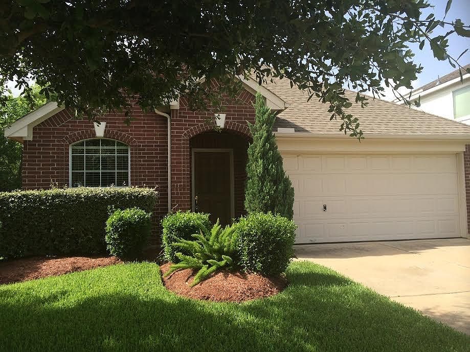 1st image of 18522 Creek Landing Ct