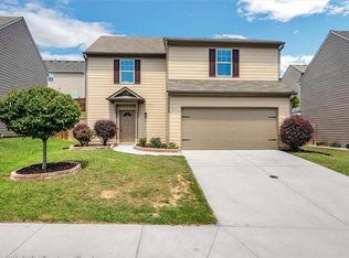 1367 Turning Leaf Ln, Pendergrass, GA 30567