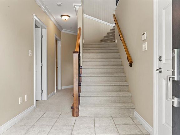 4th image of 36260 McKee Rd #46