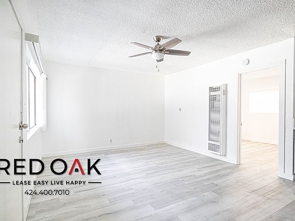 4th image of 510 W 87th St #110