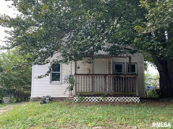 2726 W Wyoming St, Peoria, IL 61605