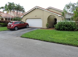 17336 NW 61st Ct S, Hialeah, FL 33015