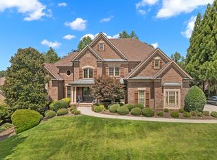 3140 Glastonbury Ln, Suwanee, GA 30024
